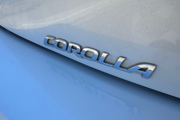 2020 Toyota Corolla SX Hybrid ZWE211R Frosted White