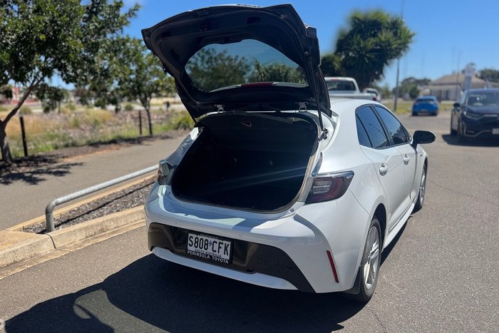 2020 Toyota Corolla SX Hybrid ZWE211R Frosted White