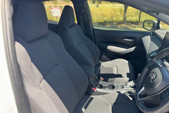 2020 Toyota Corolla SX Hybrid ZWE211R Frosted White