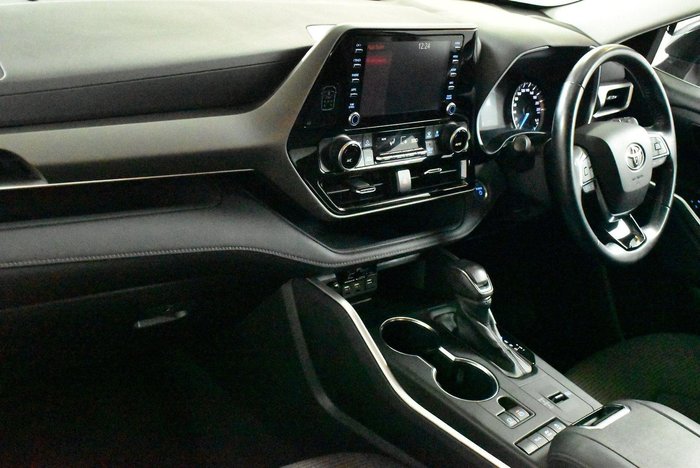 2021 Toyota Kluger GX