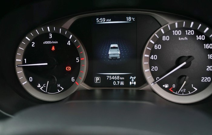 2018 Nissan Navara Silverline