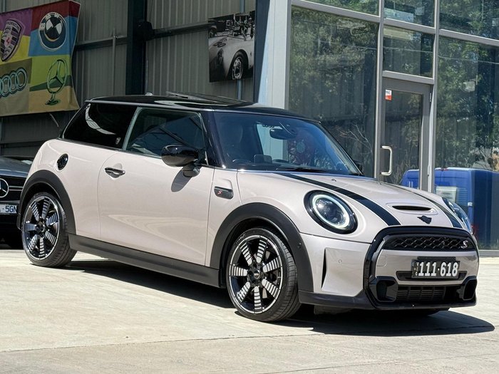 2022 MINI Hatch Cooper S MINI Yours F56 LCI-2 Rooftop Grey