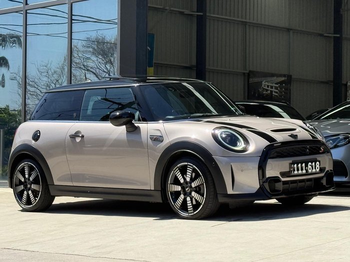 2022 MINI Hatch Cooper S MINI Yours F56 LCI-2 Rooftop Grey