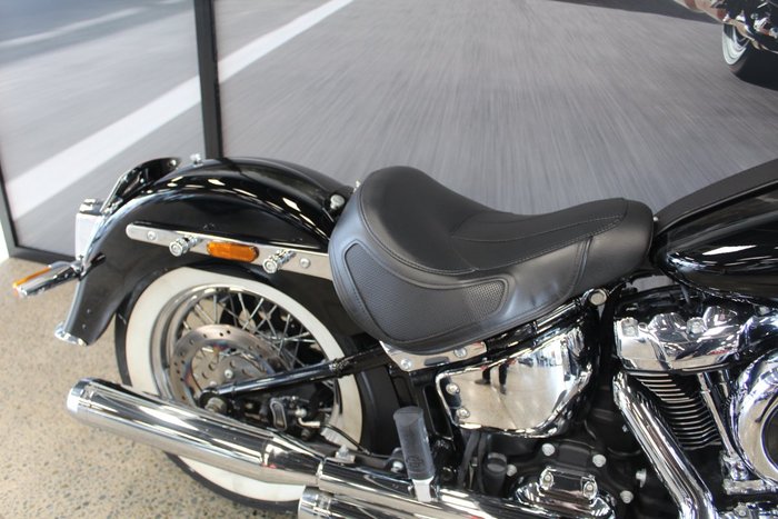 2020 Harley-davidson FLDE DELUXE (107) BLACK