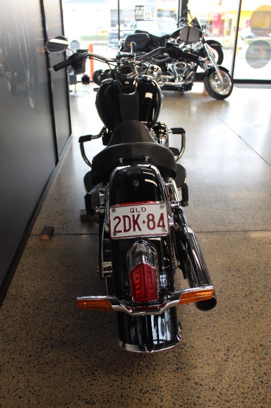 2020 Harley-davidson FLDE DELUXE (107) BLACK