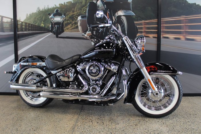 2020 Harley-davidson FLDE DELUXE (107) BLACK