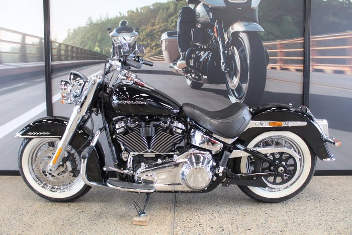 2020 Harley-davidson FLDE DELUXE (107) BLACK