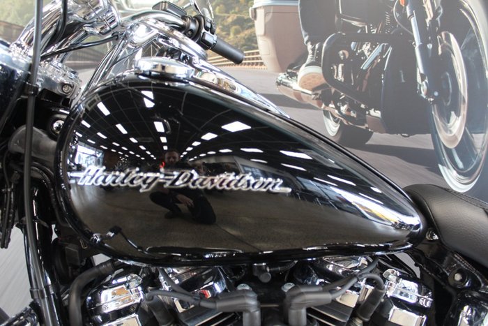 2020 Harley-davidson FLDE DELUXE (107) BLACK