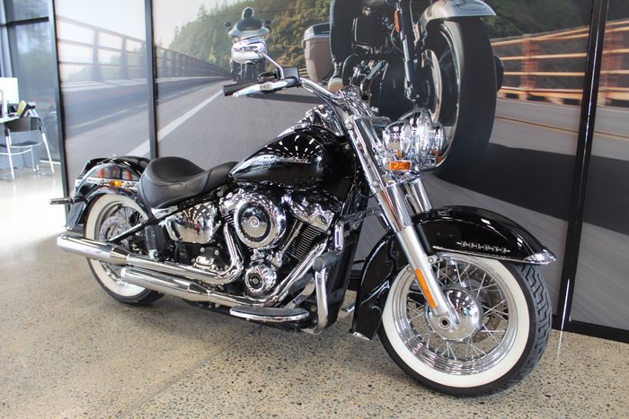 2020 Harley-davidson FLDE DELUXE (107) BLACK
