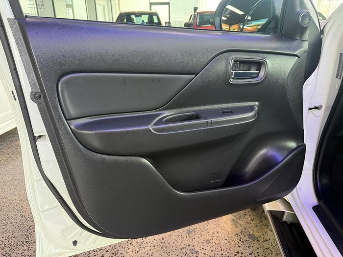 2020 Mitsubishi Triton GLX-R