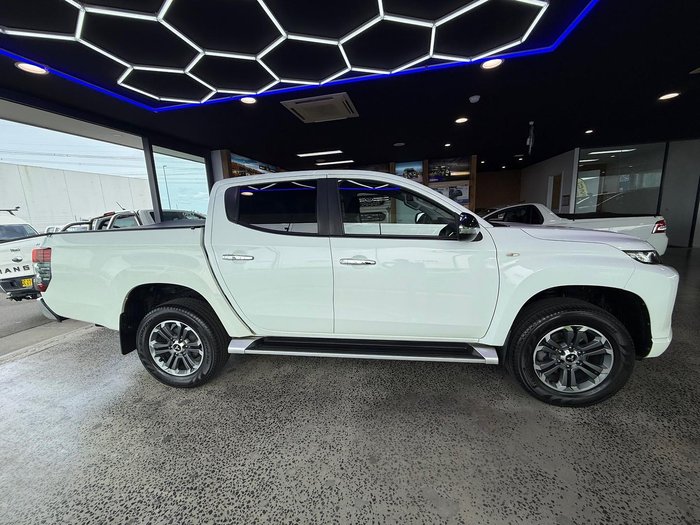 2020 Mitsubishi Triton GLX-R