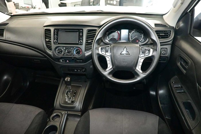 2021 Mitsubishi Triton GLX