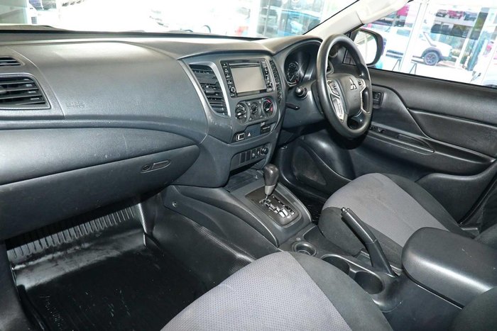 2021 Mitsubishi Triton GLX