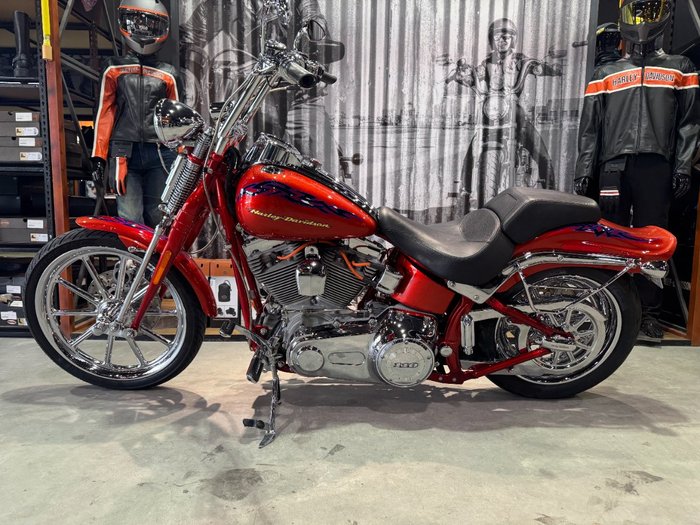 Harley-davidson 2007 HARLEY-DAVIDSON 1600CC FXSTSSE S/TAIL CVO Red