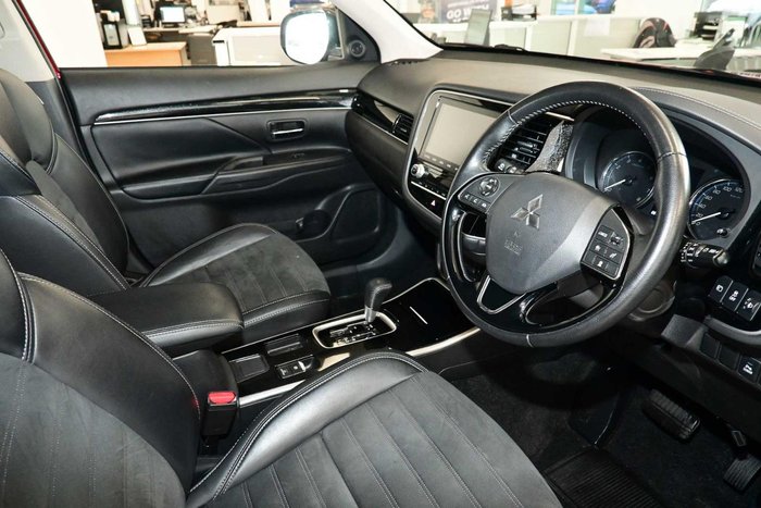 2019 Mitsubishi Outlander LS