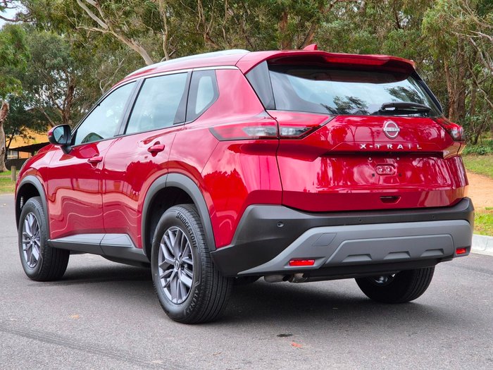 2023 Nissan X-TRAIL ST