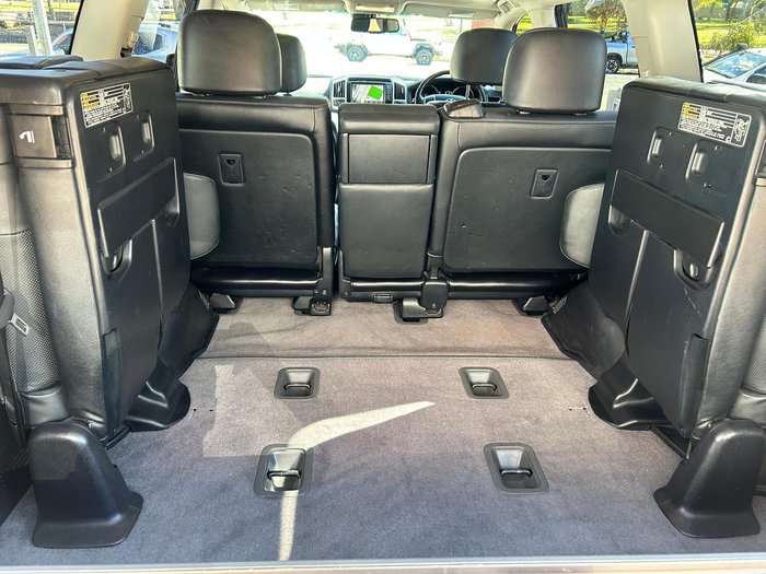 2015 Toyota Landcruiser Sahara VDJ200R MY13 4X4 Dual Range Graphite