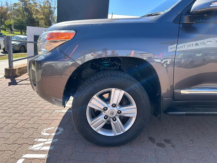 2015 Toyota Landcruiser Sahara VDJ200R MY13 4X4 Dual Range Graphite