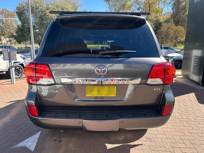 2015 Toyota Landcruiser Sahara VDJ200R MY13 4X4 Dual Range Graphite
