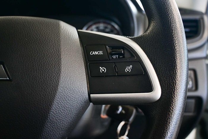 2019 Mitsubishi Triton GLX