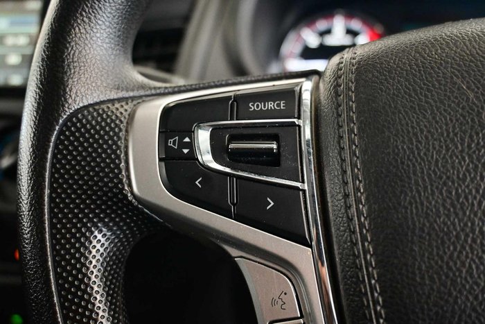 2021 Mitsubishi Triton GLX