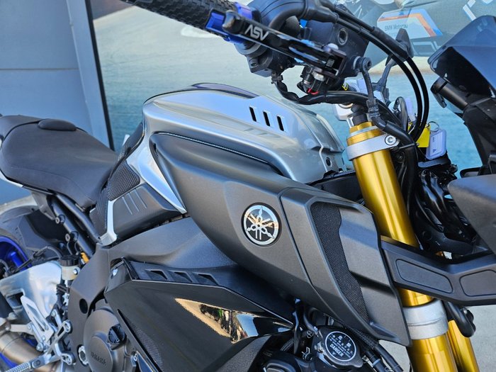 2019 Yamaha MT-10SP Blue