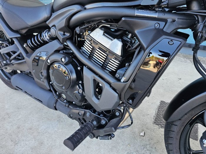 2024 Kawasaki VULCAN S Black