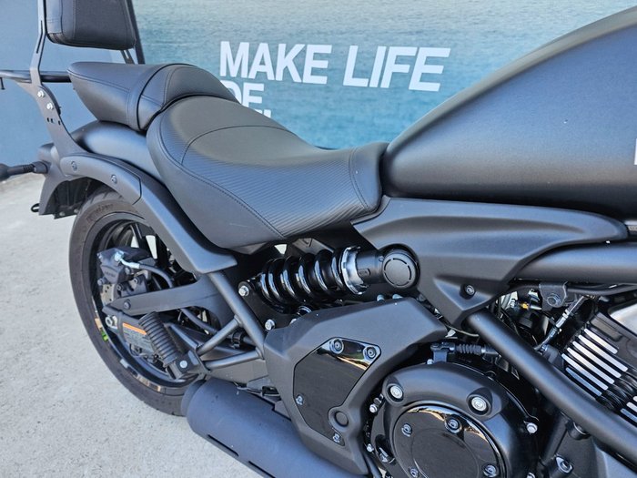 2024 Kawasaki VULCAN S Black