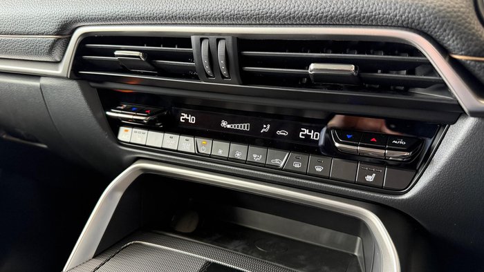 2025 Mazda CX-80 G40e Touring