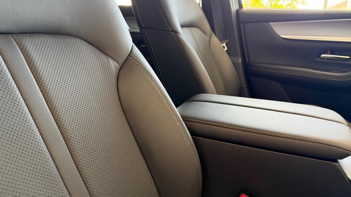 2025 Mazda CX-80 G40e Touring