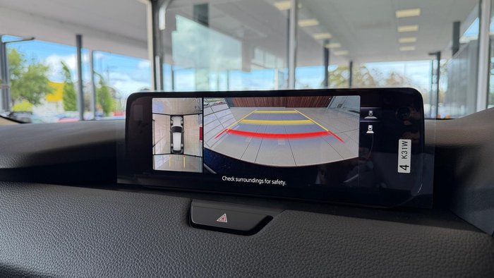 2025 Mazda CX-80 G40e Touring