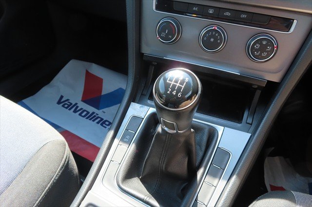 2016 Volkswagen Golf 92TSI