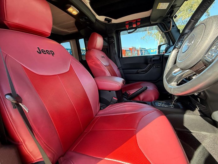 2017 Jeep Wrangler Unlimited Sport JK MY17 4X4 Dual Range Black