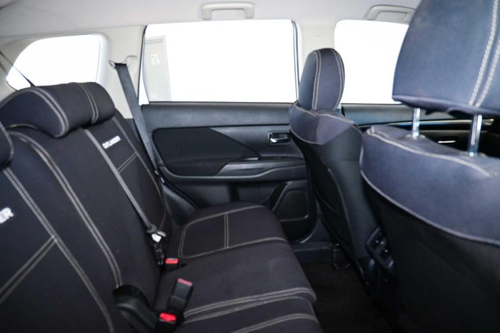 2018 Mitsubishi Outlander ES