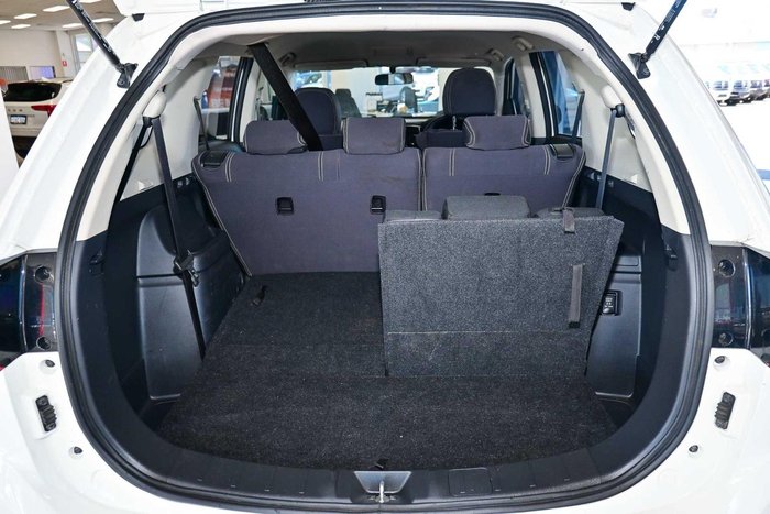 2018 Mitsubishi Outlander ES