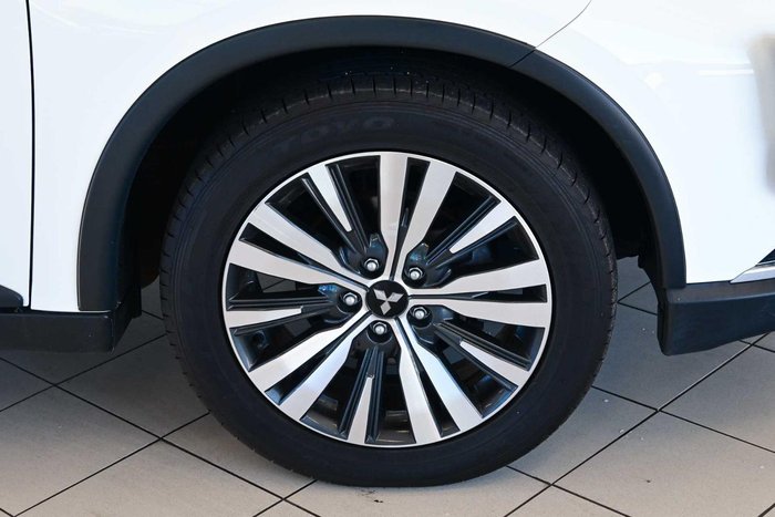 2018 Mitsubishi Outlander ES