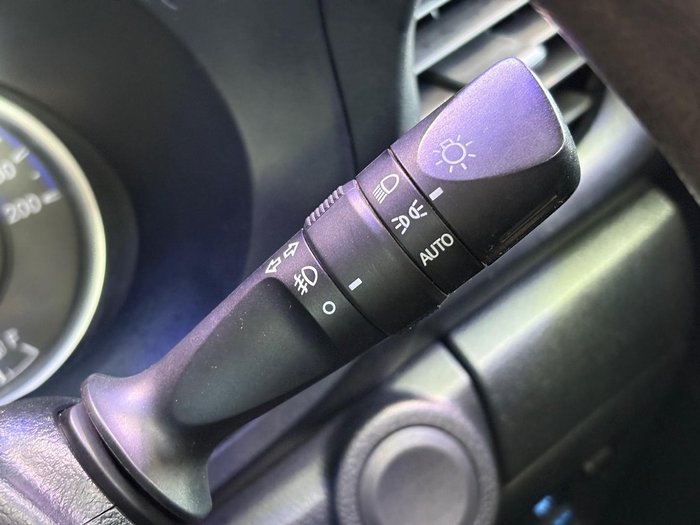 2018 Toyota Hilux SR