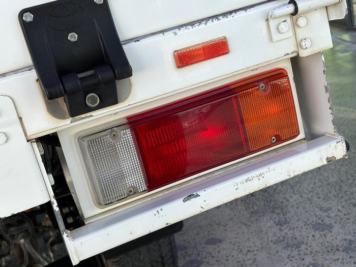 2018 Toyota Hilux SR