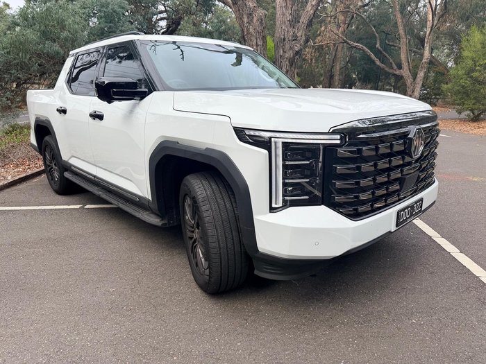 2025 MG MGU9 Explore Pro EKK1C MY25 4X4 Dual Range Alpine White