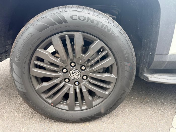 2025 MG MGU9 Explore Pro EKK1C MY25 4X4 Dual Range Alpine White