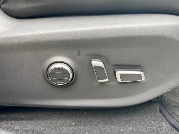 2025 MG MGU9 Explore Pro EKK1C MY25 4X4 Dual Range Alpine White