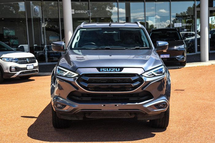 2023 Isuzu MU-X LS-T