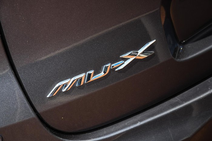2023 Isuzu MU-X LS-T