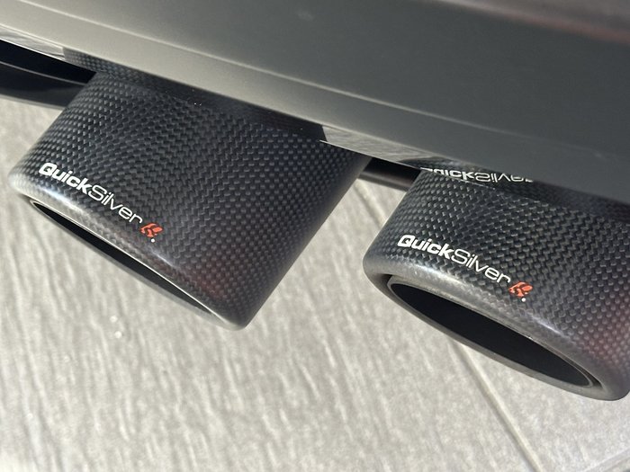 2022 Land Rover Range Rover Sport P575 SVR Carbon Edition