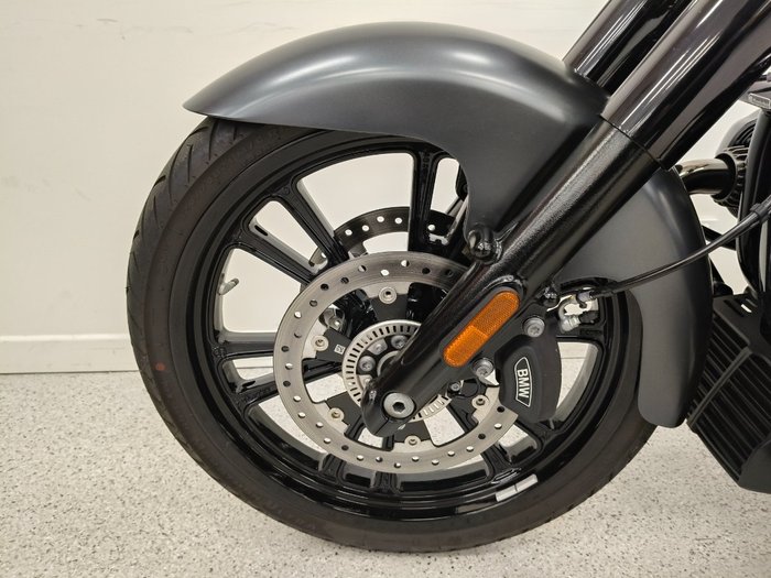 2024 BMW Motorrad R 18 ROCTANE grey