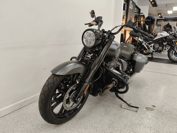 2024 BMW Motorrad R 18 ROCTANE grey