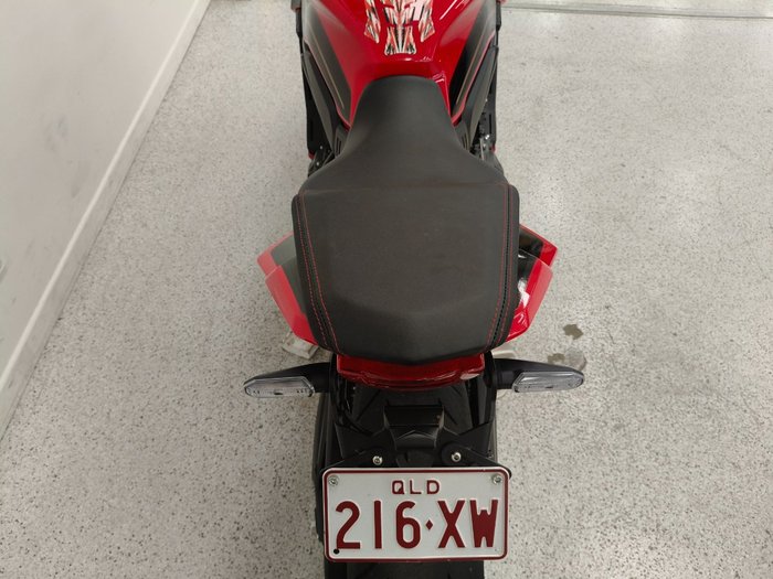 2022 Honda CBR650R Red