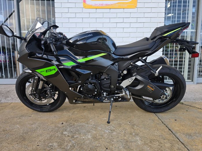 2025 Kawasaki NINJA ZX-6R (636) GRAYSTONE/FURNACE ORANGE