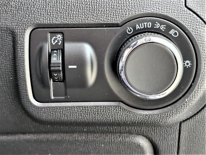 2019 Holden Colorado LS RG MY19 4x2 Summit White