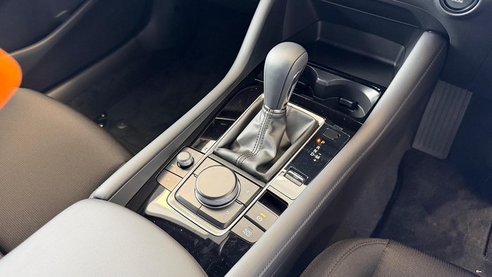 2025 Mazda 3 G20 Pure